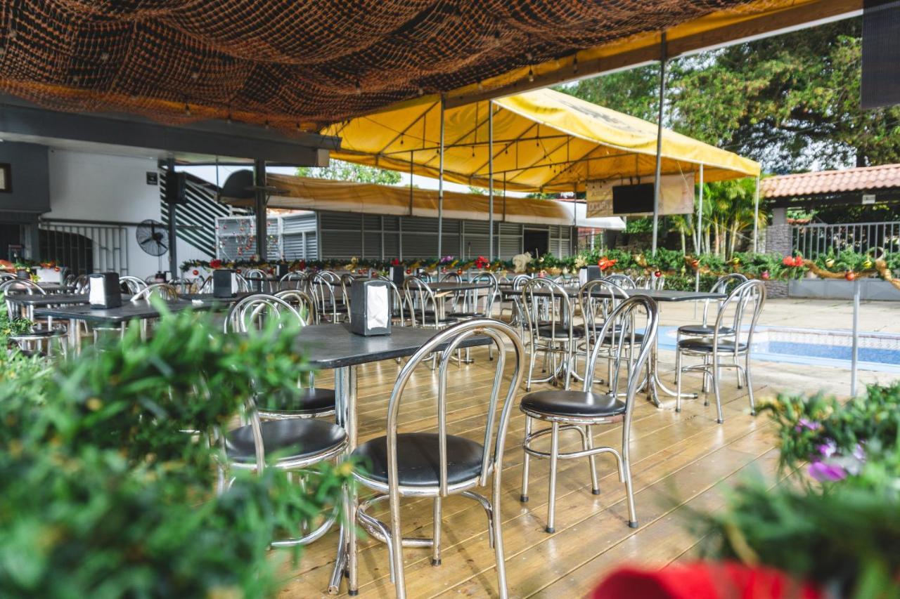 Cabinas El Prado San Isidro De El General Ngoại thất bức ảnh