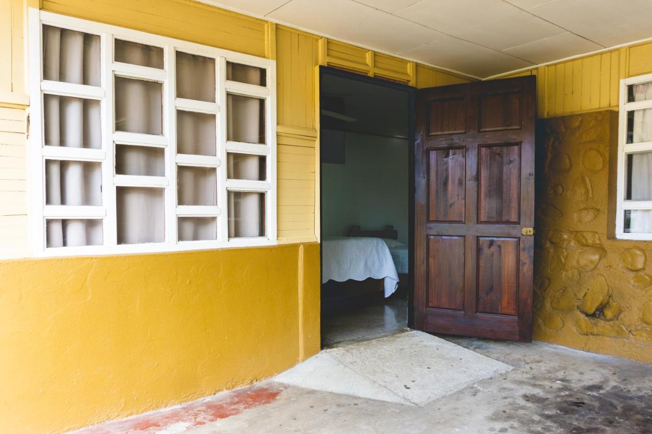 Cabinas El Prado San Isidro De El General Ngoại thất bức ảnh